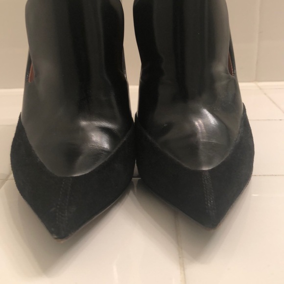 Fabulous Celine Heels 🖤 - Picture 6 of 8